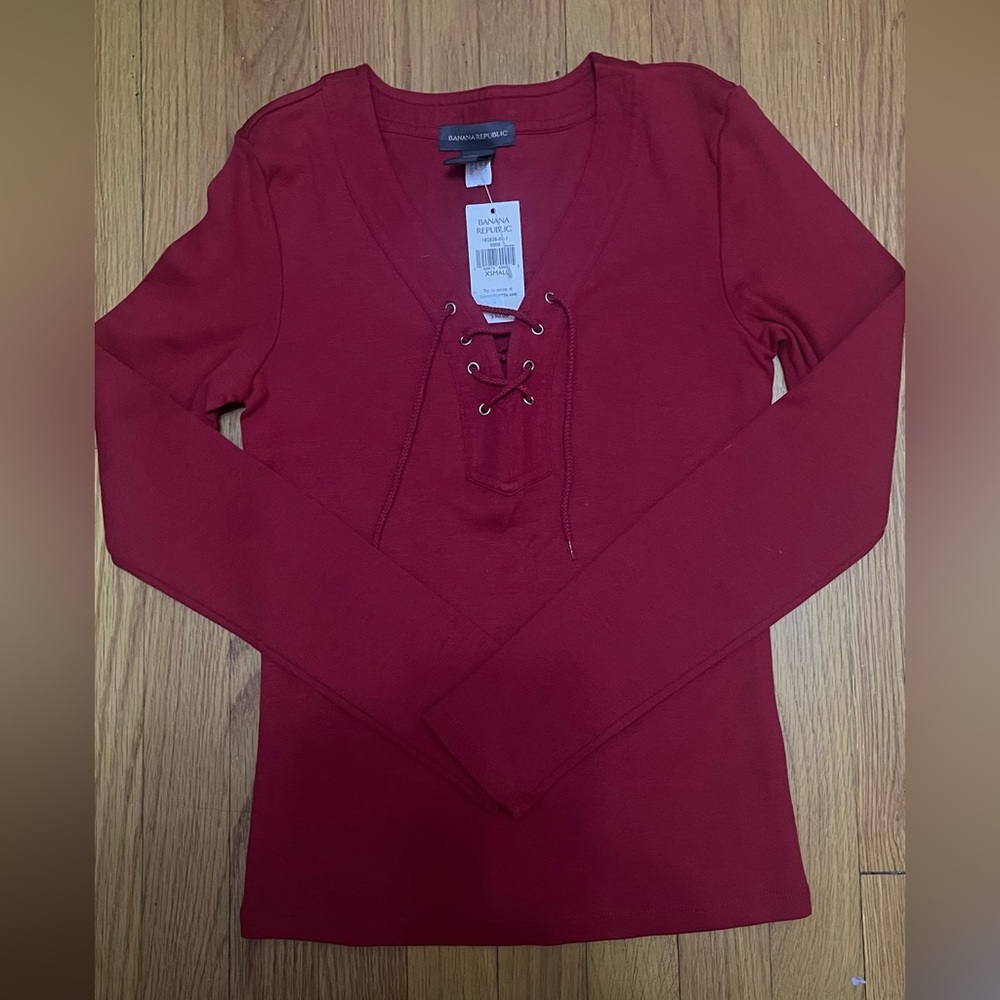 Banana Republic
Red Long Sleeve Cotton T Shirts
